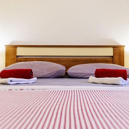 Apartments Stipe ロゴズニッツァ エクステリア 写真