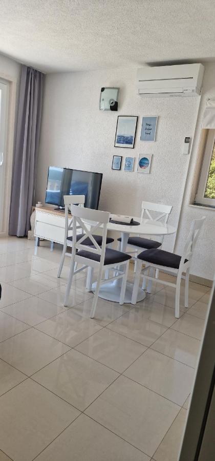 Apartments Stipe ロゴズニッツァ エクステリア 写真