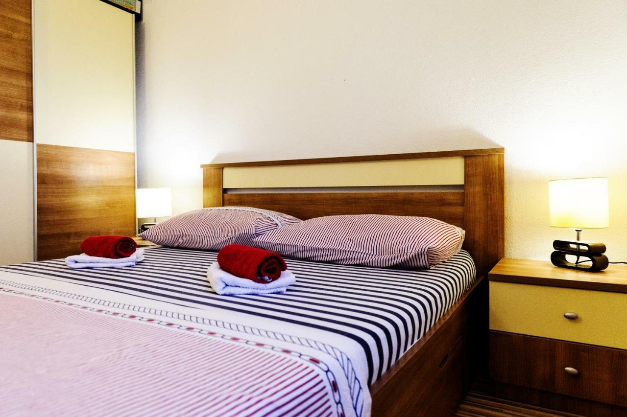 Apartments Stipe ロゴズニッツァ エクステリア 写真