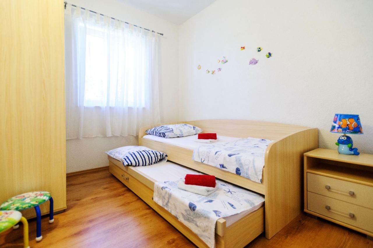Apartments Stipe ロゴズニッツァ エクステリア 写真